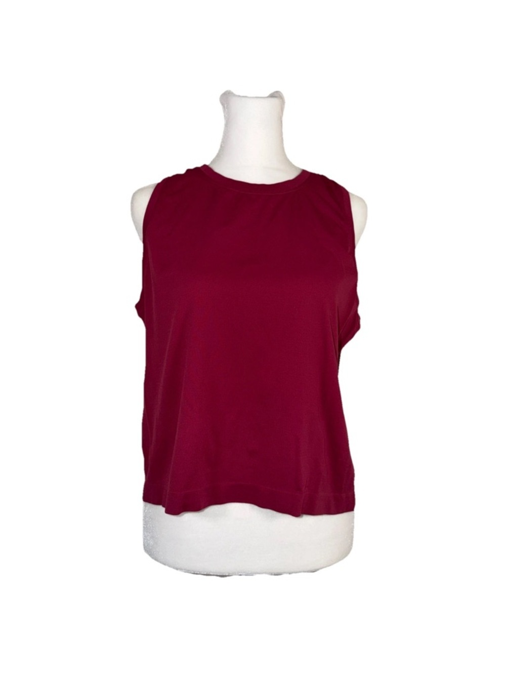 Athleta Red Crop Tank Top Women’s Medium Sleeveless Nylon Athleisure